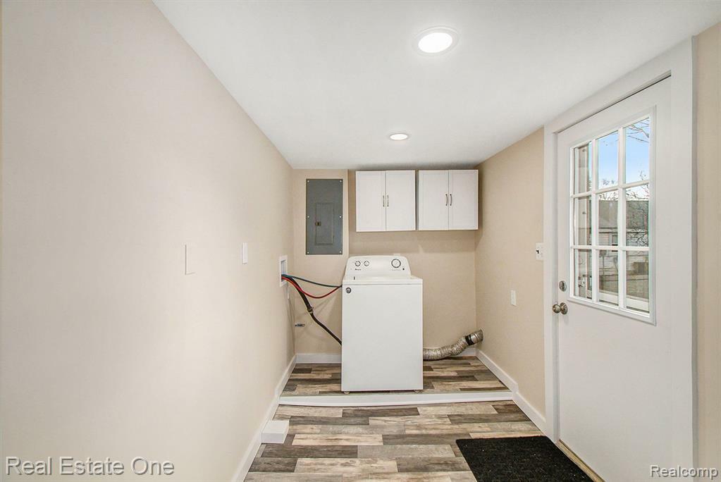 Property Photo: 54 Division Street MI 48371 4937
