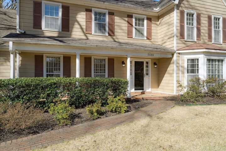 Property Photo: 5680 Herald Sq TN 38120