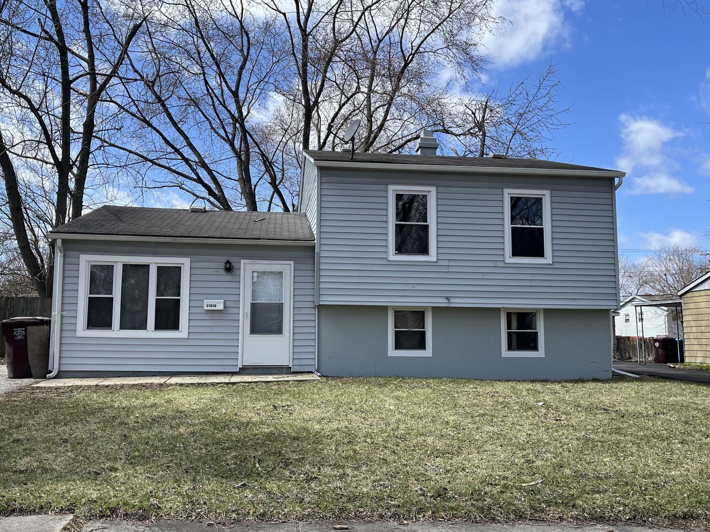 Property Photo: 21640 Olivia Avenue IL 60411
