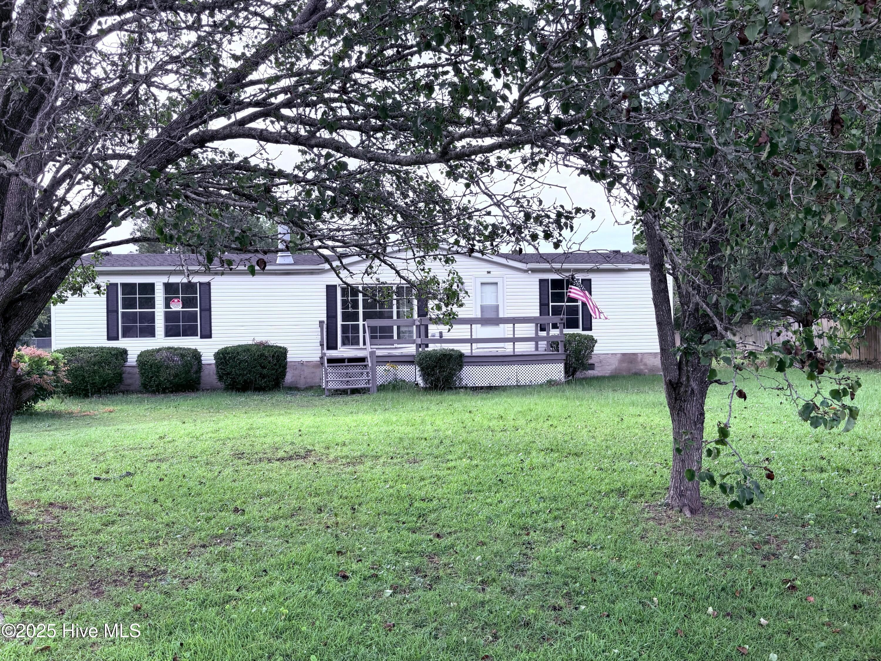 Property Photo: 165 Oyster Lane NC 28539