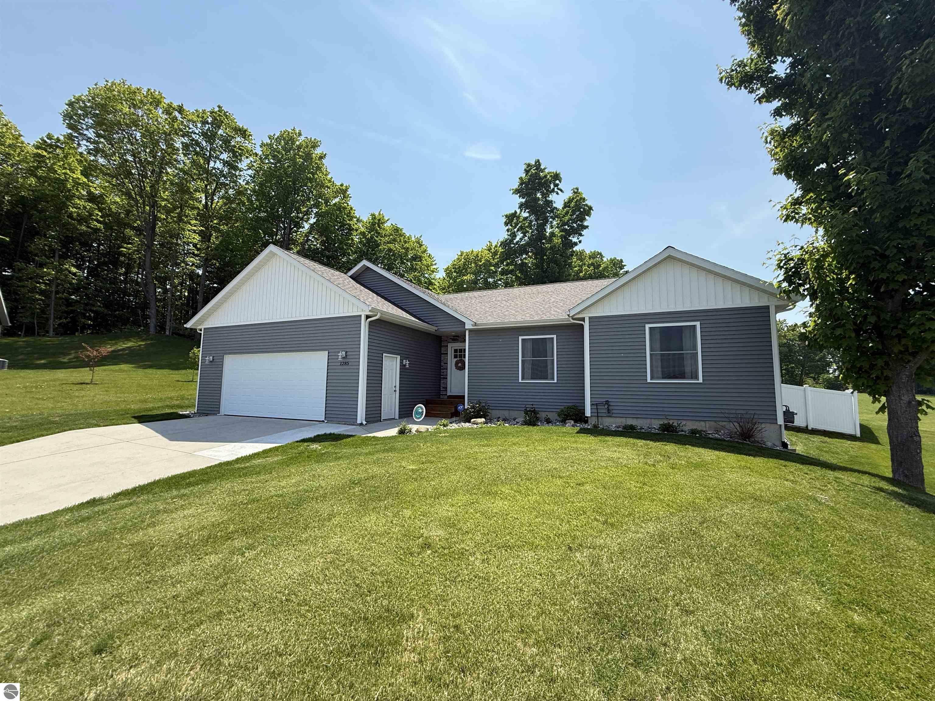 1285 Mica Court  Traverse City MI 49696 photo