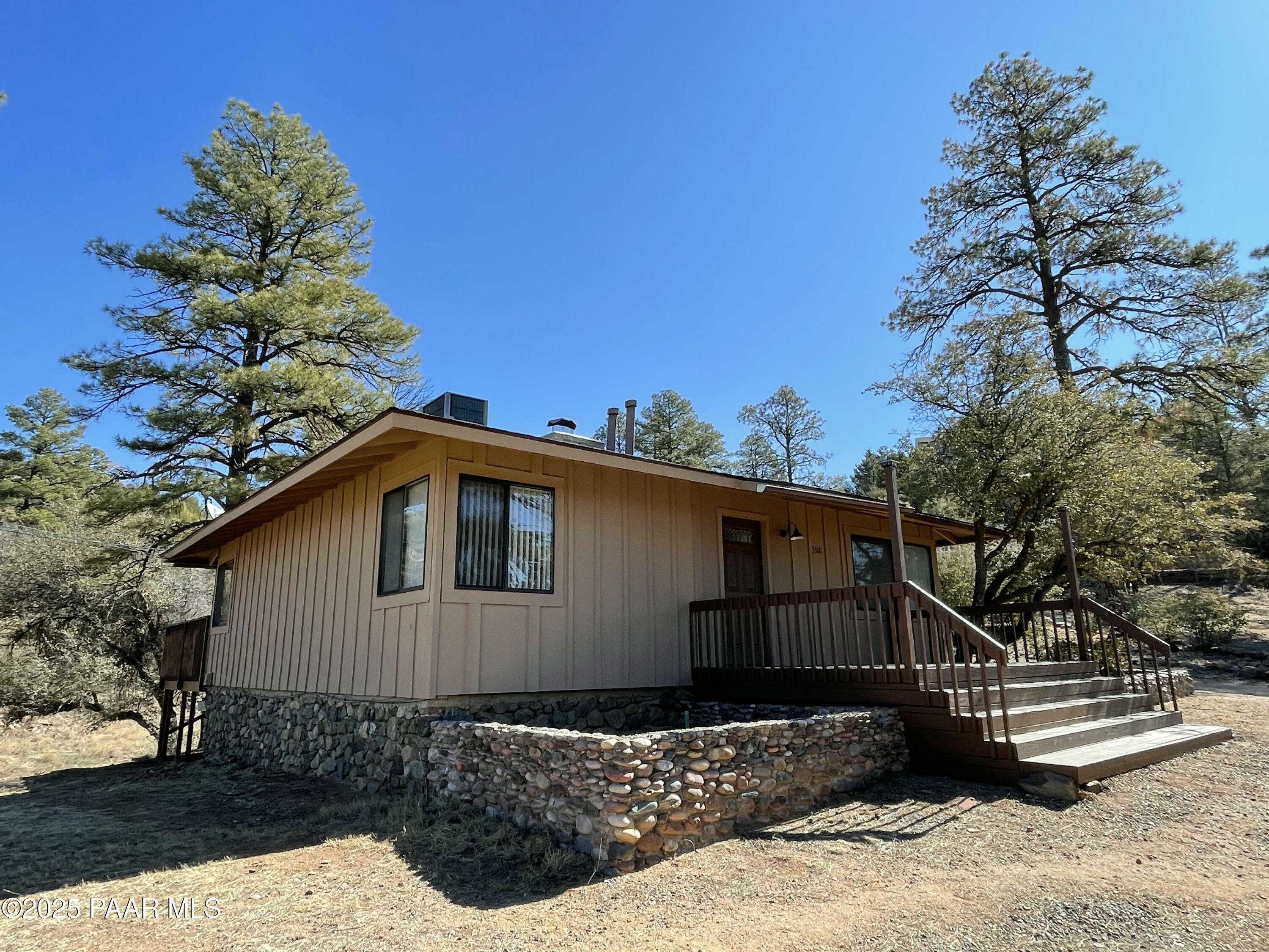 Property Photo: 3310 Iron Springs Road AZ 86305