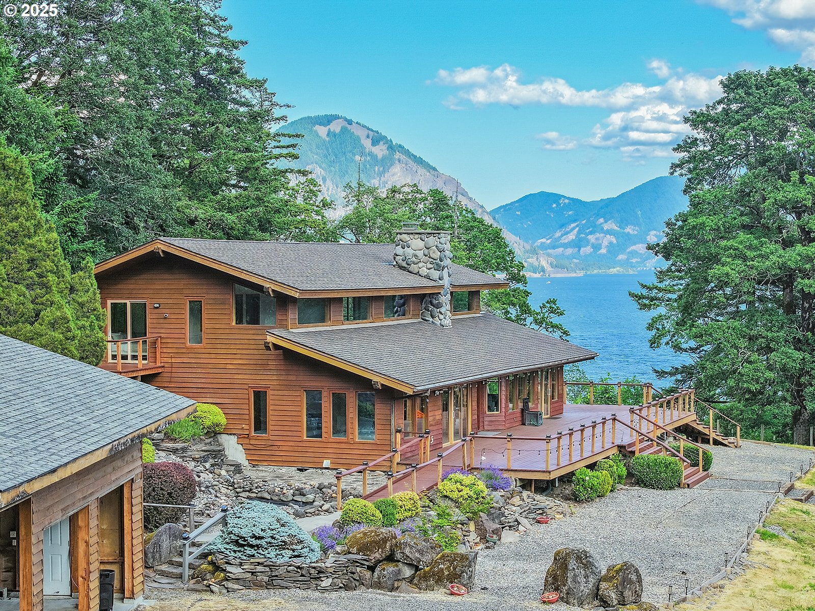 Property Photo: 91 Sprague Landing Rd WA 98648