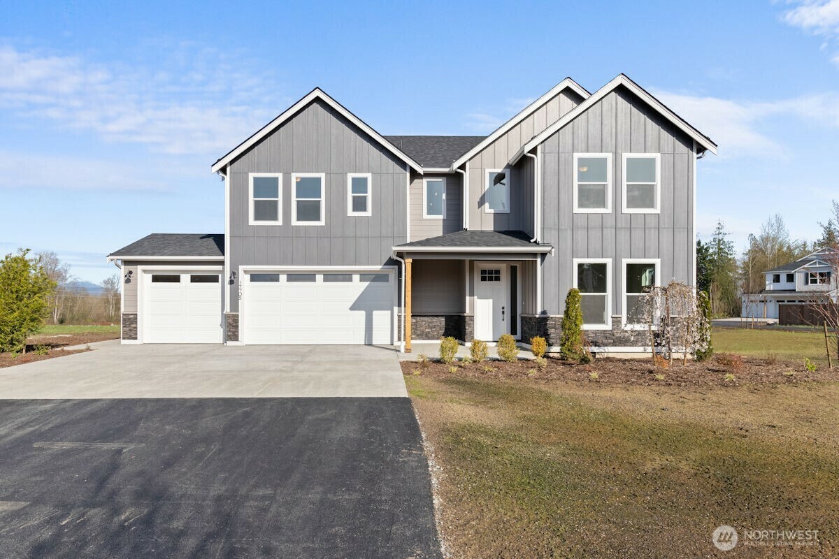 17705  11th Avenue NE  Arlington WA 98223 photo