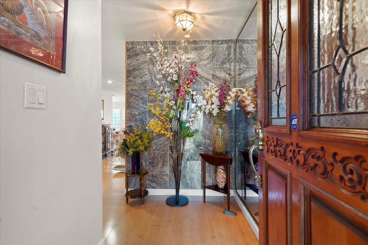 Property Photo:  1010 Polk Lane  CA 95117 