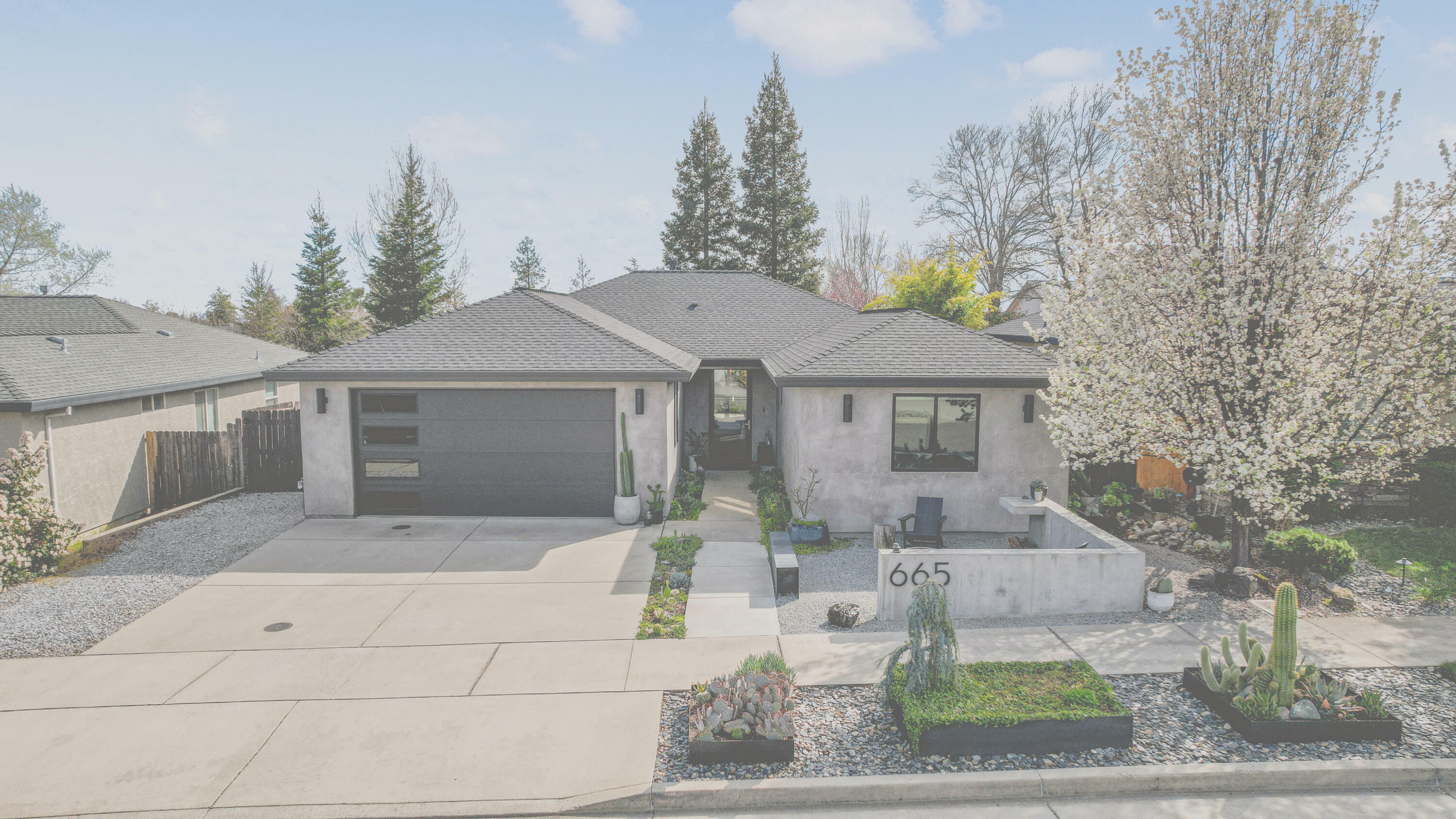 665 Grants Pass Place  Redding CA 96003 photo