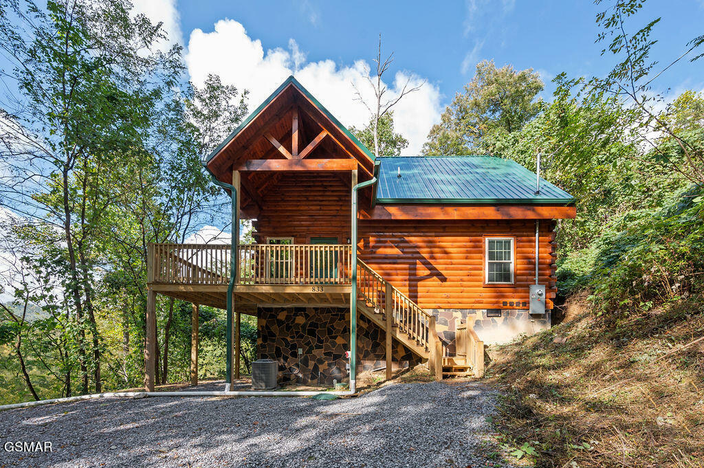Property Photo: 833 Park Drive TN 37738