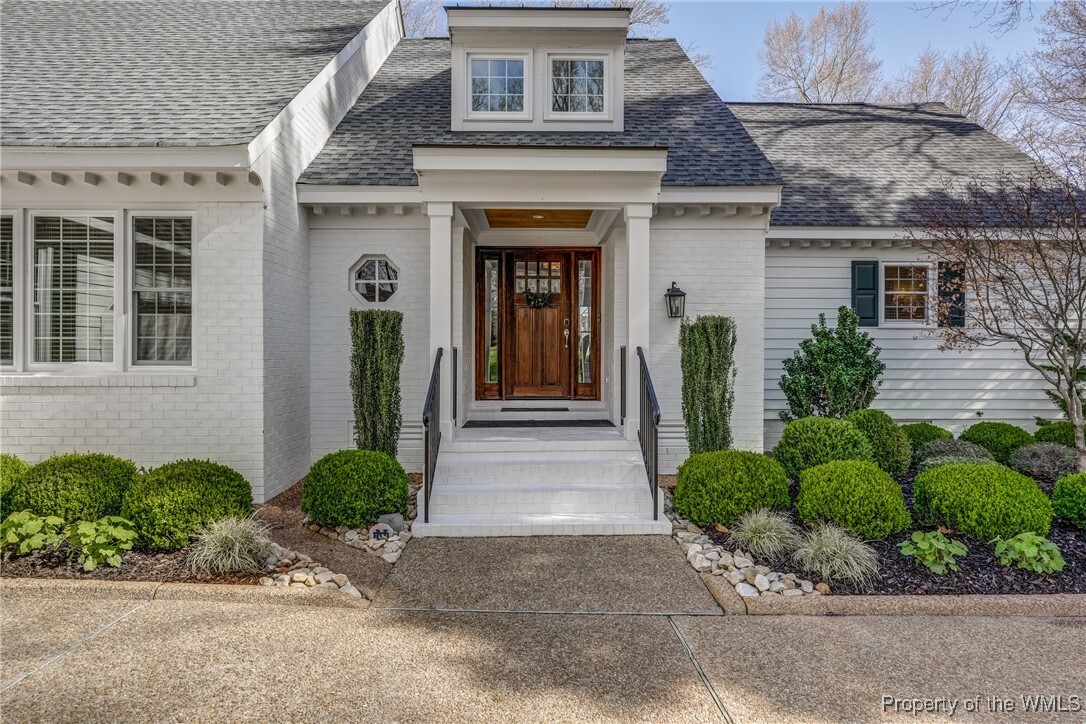 Property Photo:  153 Thomas Dale  VA 23185 
