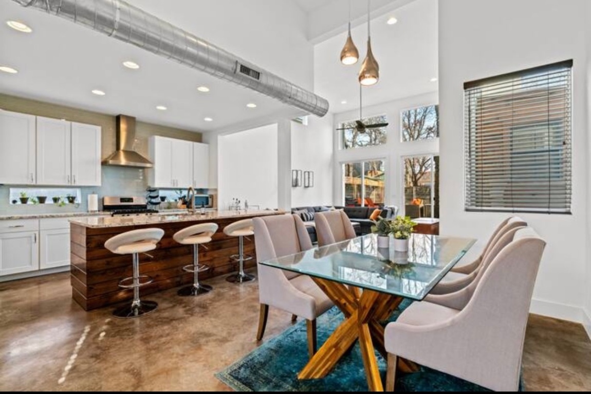 Property Photo:  2514 E 4th Street A  TX 78702 