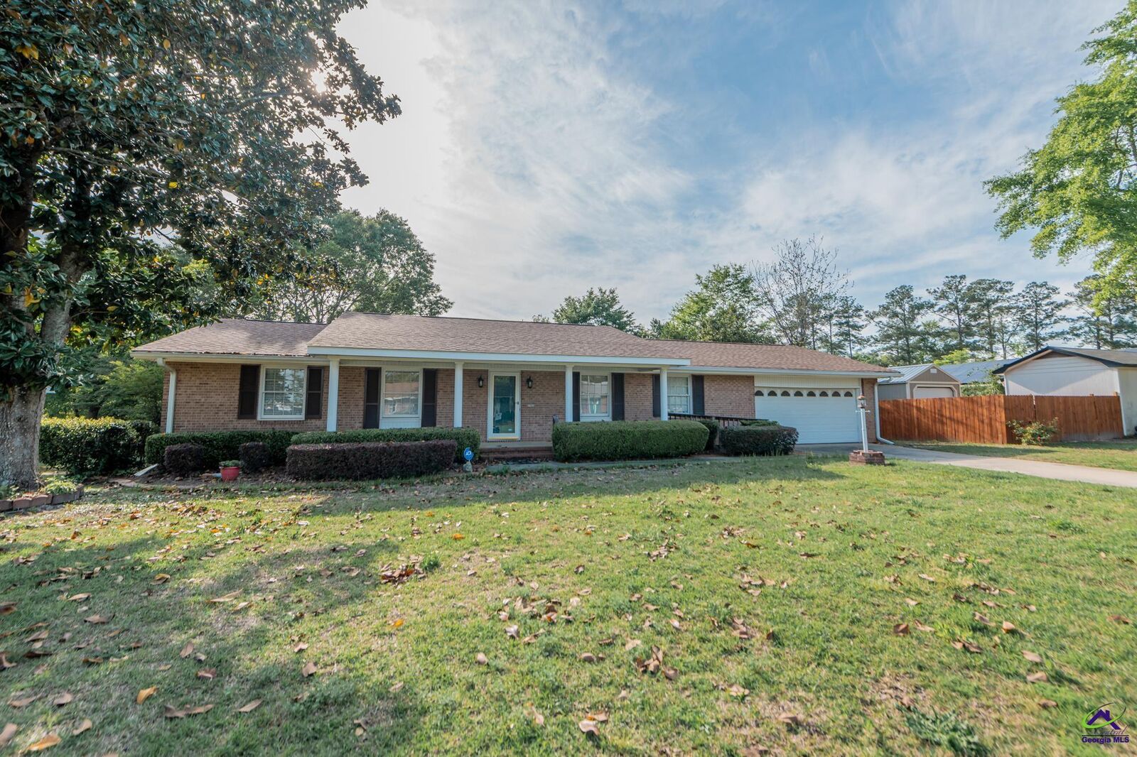 Property Photo:  1109 Kenwood Drive  GA 31069 