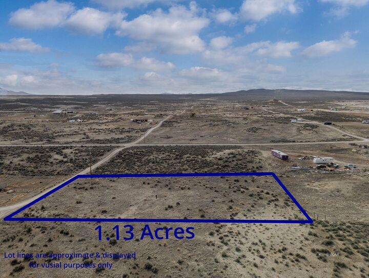 Property Photo: 10739 Gadwall Avenue NV 89801