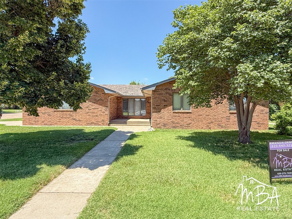 Property Photo: 801 J C Street KS 67846