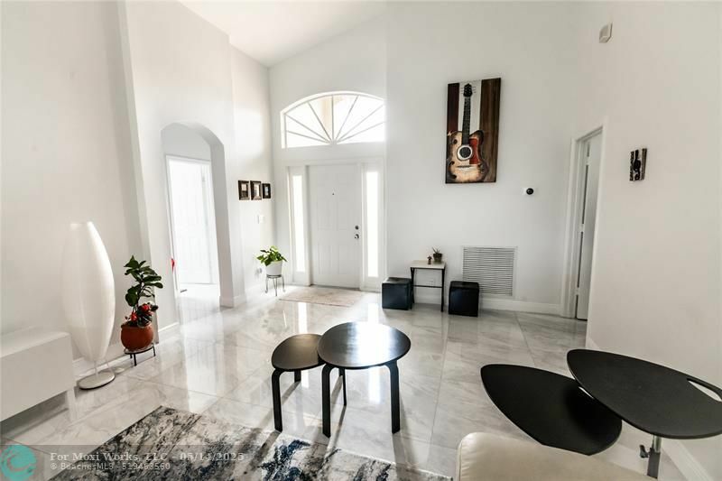 Property Photo: 9469 Verona Lakes Blvd FL 33472