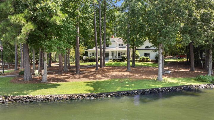 Property Photo:  1010 Plum Orchard Road  GA 30642 