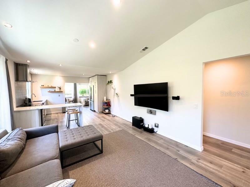 Property Photo: 429 Greenfield Road FL 33884
