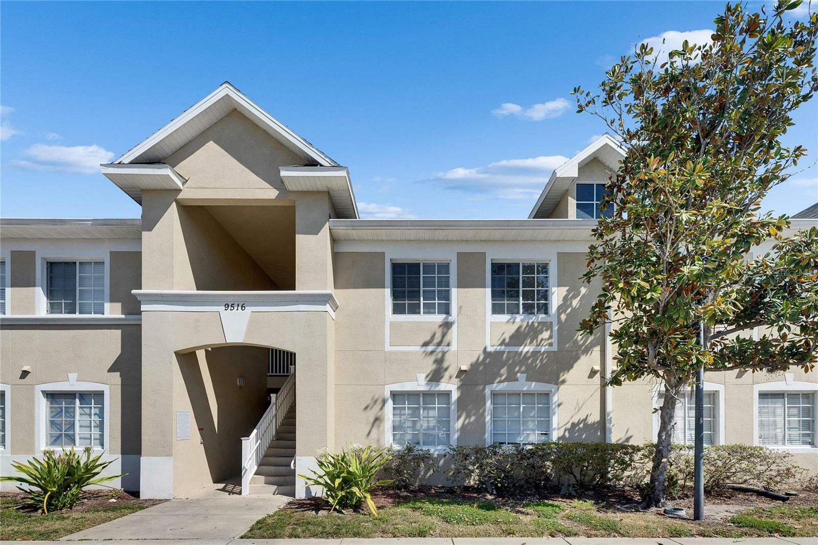 9516 Amberdale Court 202  Riverview FL 33569 photo