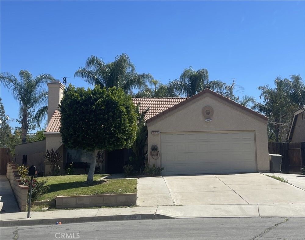 Property Photo: 13288 Nutmeg Street CA 92553