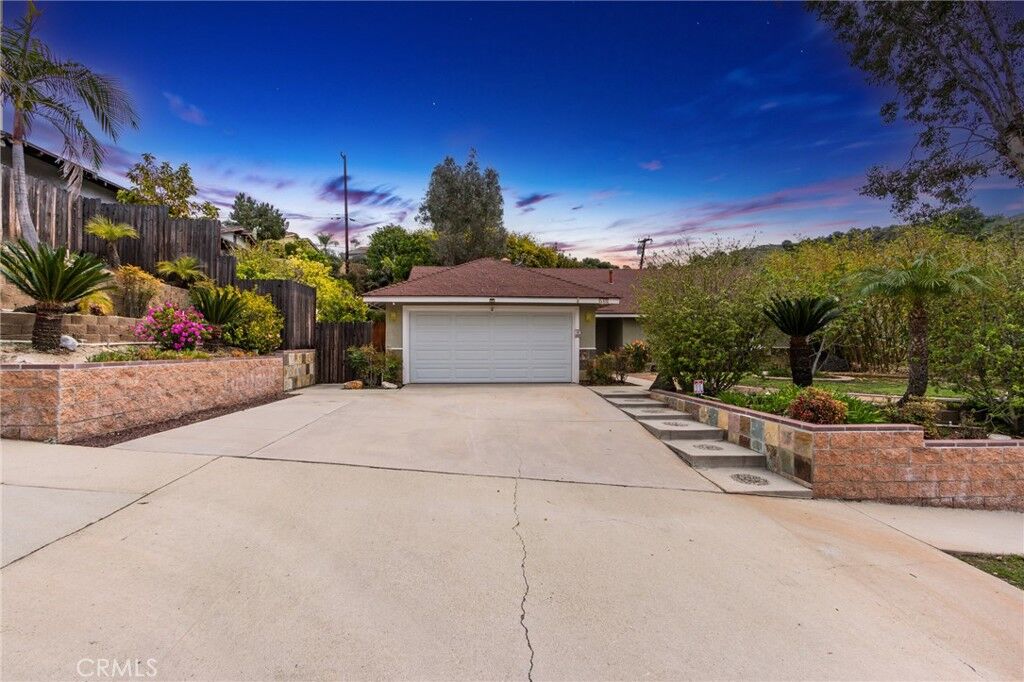 Property Photo:  580 Charmingdale Road  CA 91765 