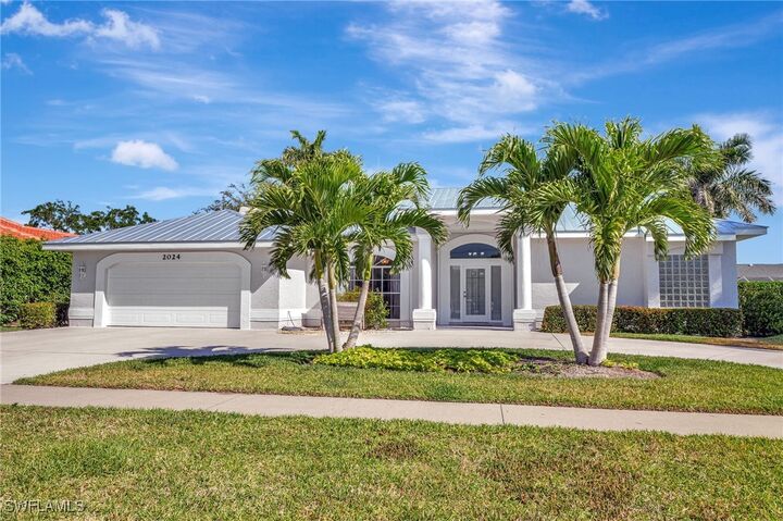 2024 Imperial Circle  Naples FL 34110 photo