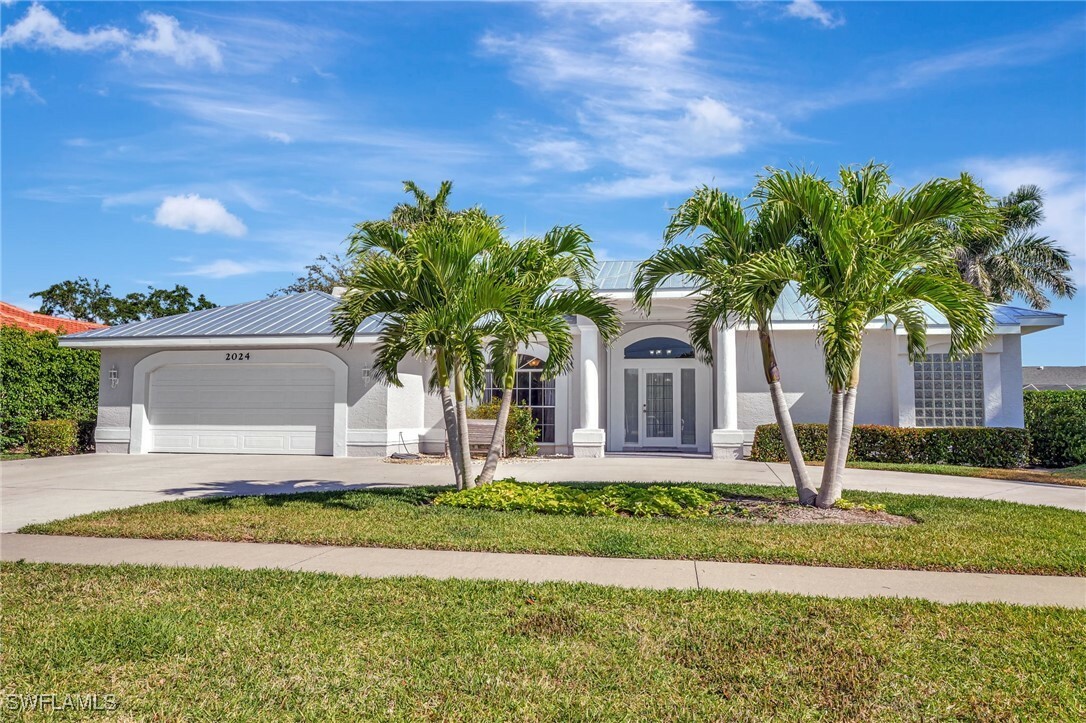 Property Photo:  2024 Imperial Circle  FL 34110 