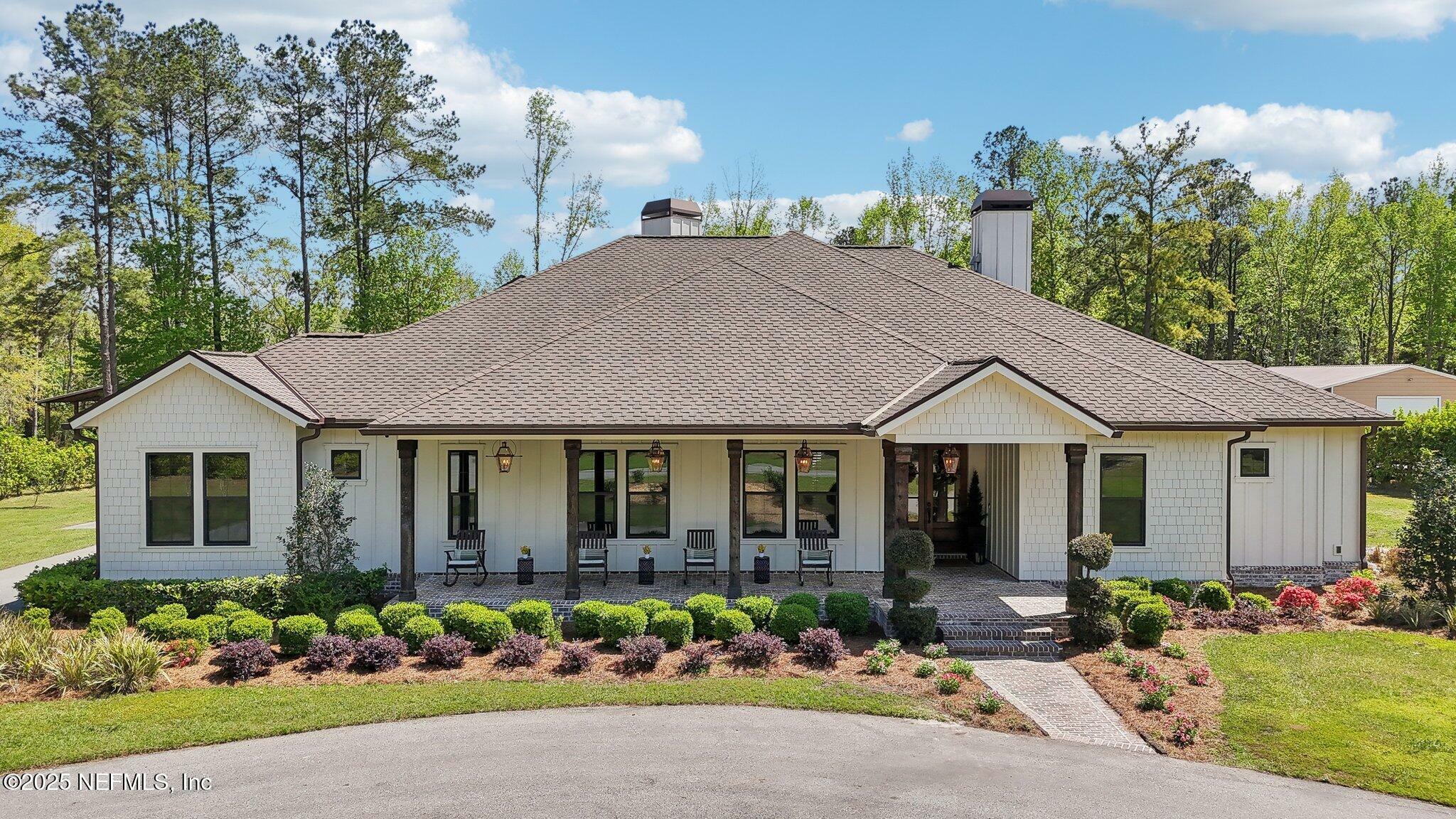 Property Photo: 1915 County Road 209B FL 32043