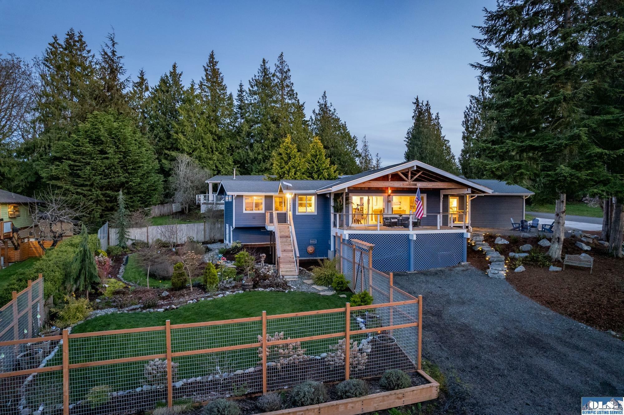 Property Photo: 150 Sylvan Way WA 98362