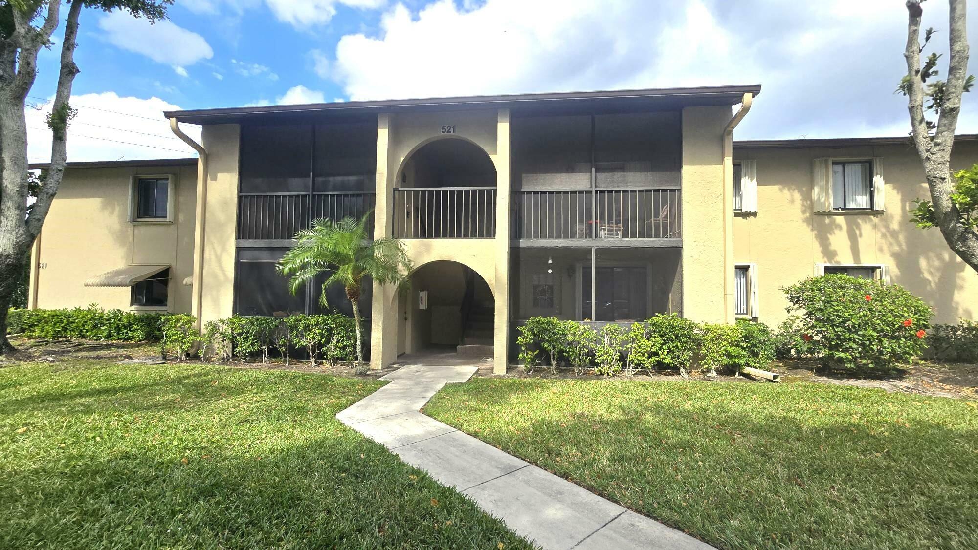 Property Photo: 521 Shady Pine Way A2 FL 33415