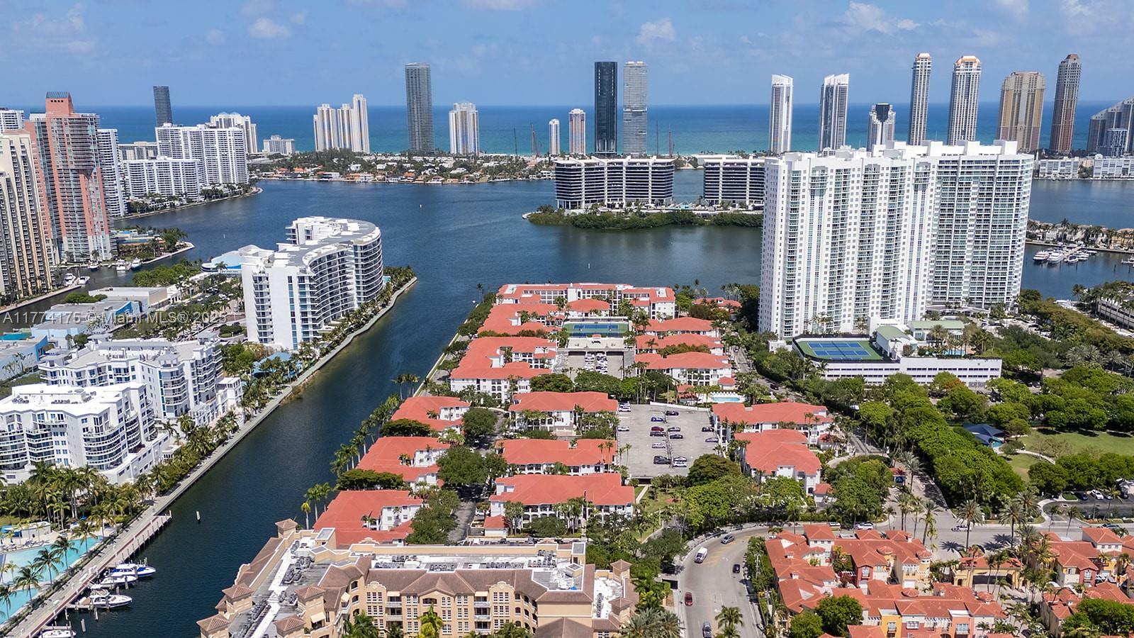 Property Photo: 3145 NE 184th St 5204 FL 33160