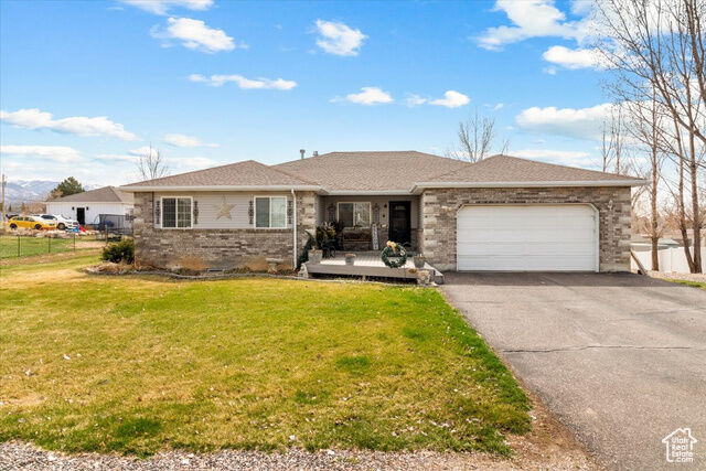 170 E 400 N  Mt Pleasant UT 84647 photo