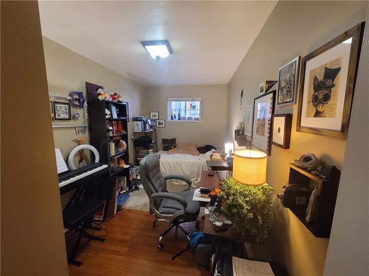 Property Photo:  121 S 12th St  PA 15203 