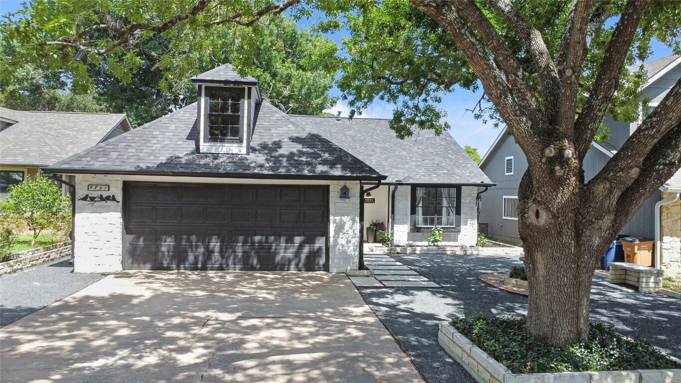 9831 Briar Ridge Drive  Austin TX 78748 photo