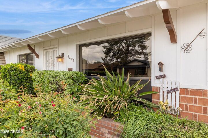 Property Photo:  8629 E Cambridge Avenue  AZ 85257 