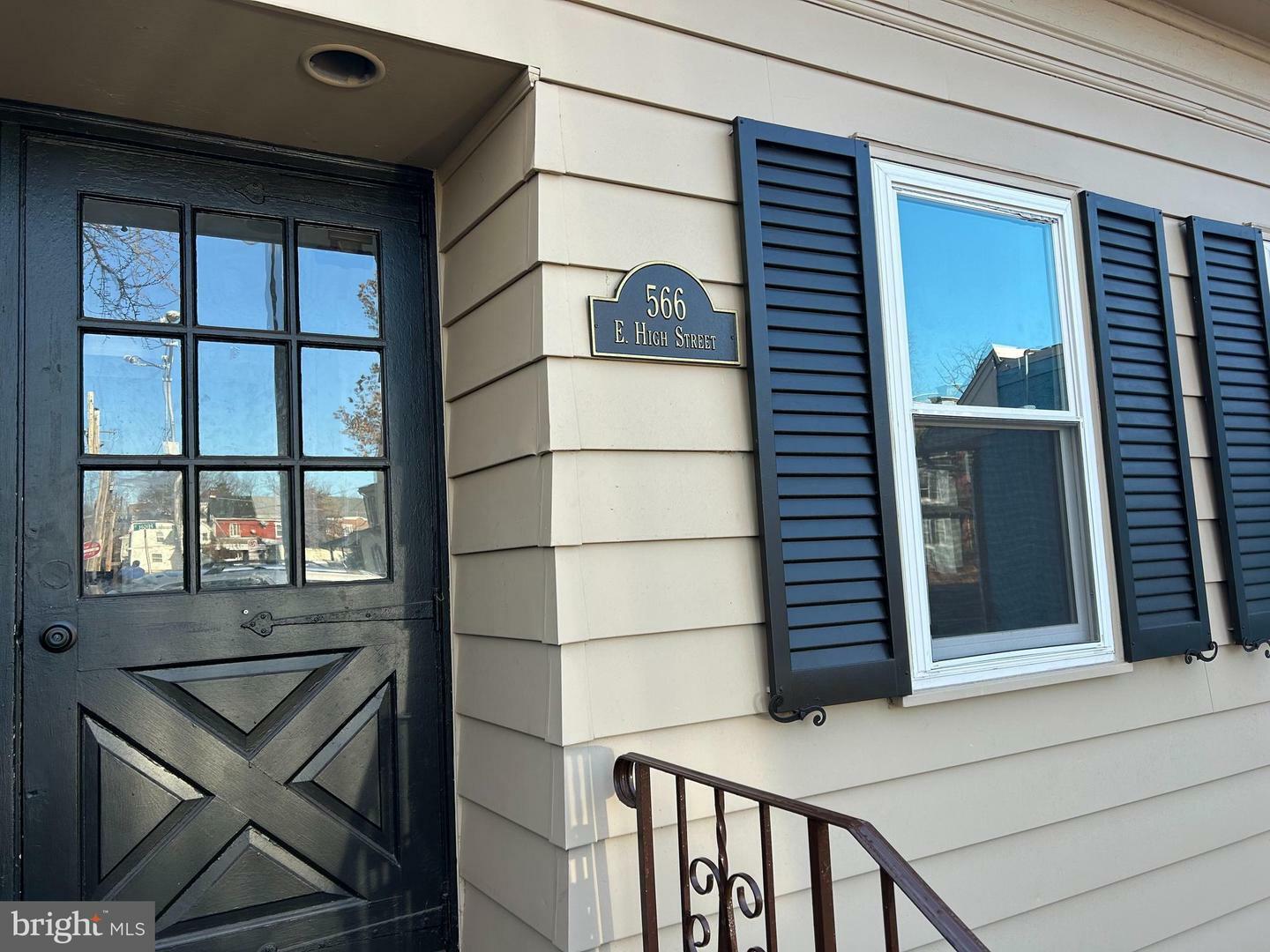 Property Photo: 566 E High Street 5 PA 19464