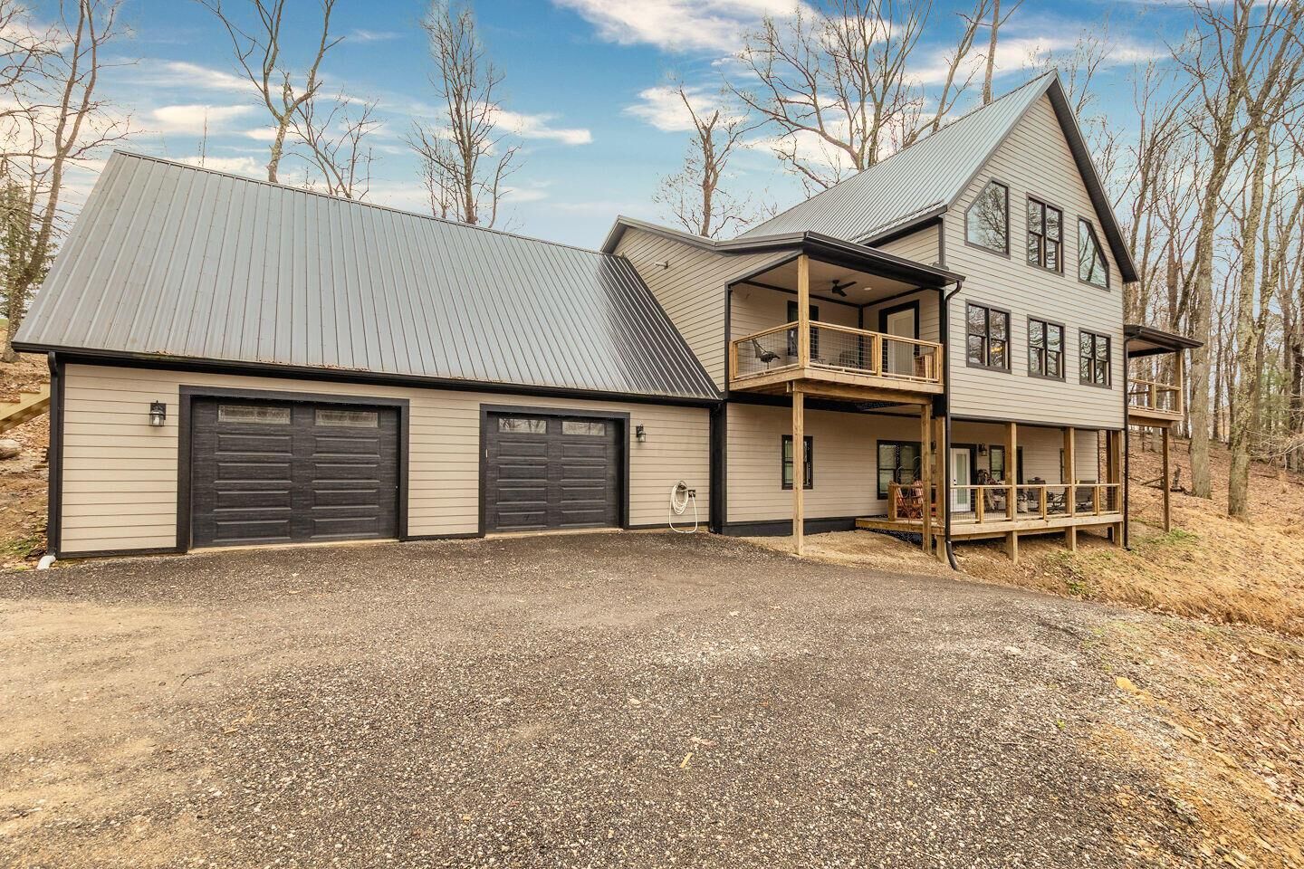 Property Photo: 670 Natchez Lane OH 43155
