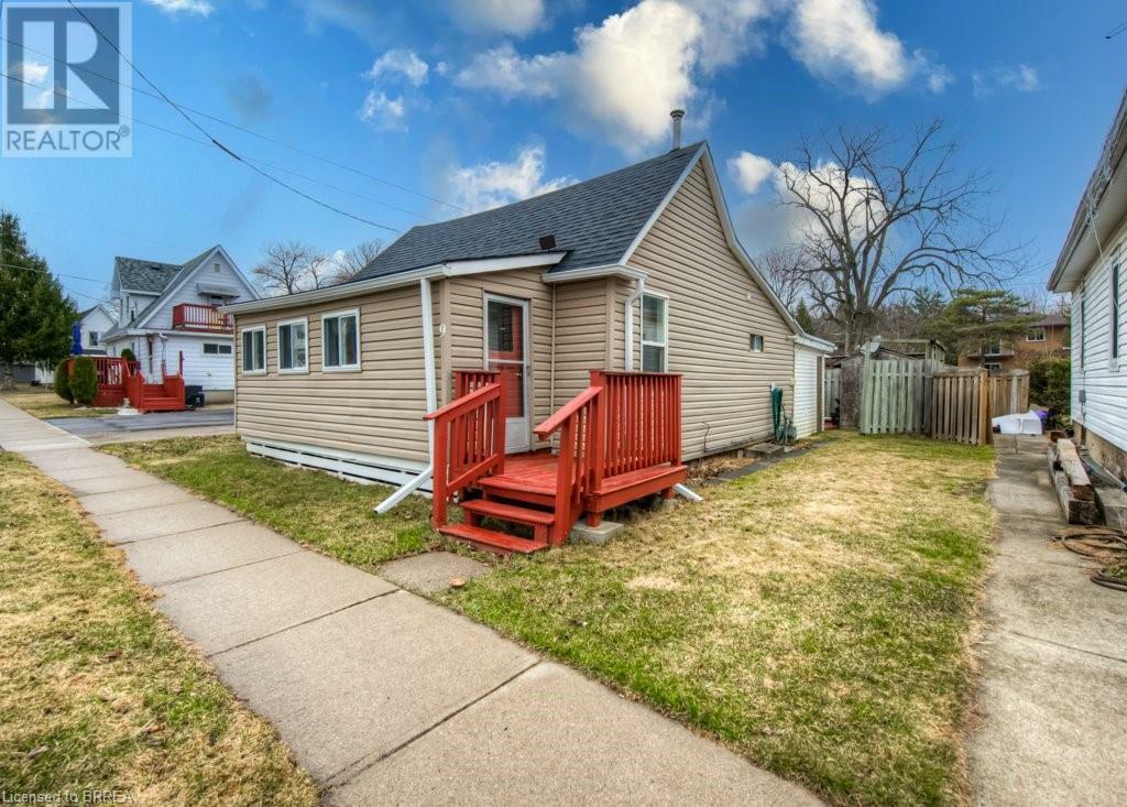 Photo de la propriété: 9 Marshall Lane ON N3Y 1Z2