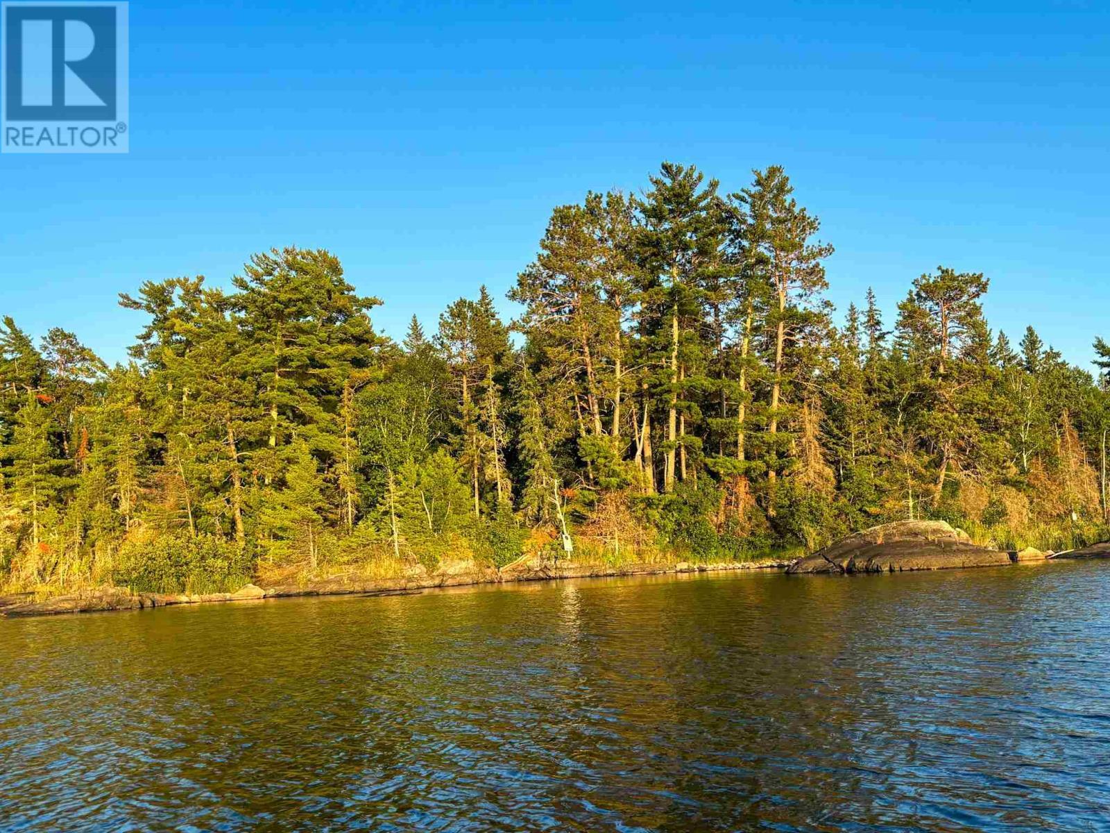 Property Photo:  5 Hay Island, Lake Of The Woods  ON P0X 1H0 