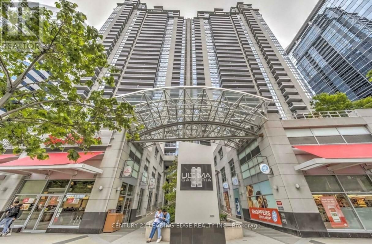 Property Photo: 4968 Yonge Street Ph303 ON M2N 7G9