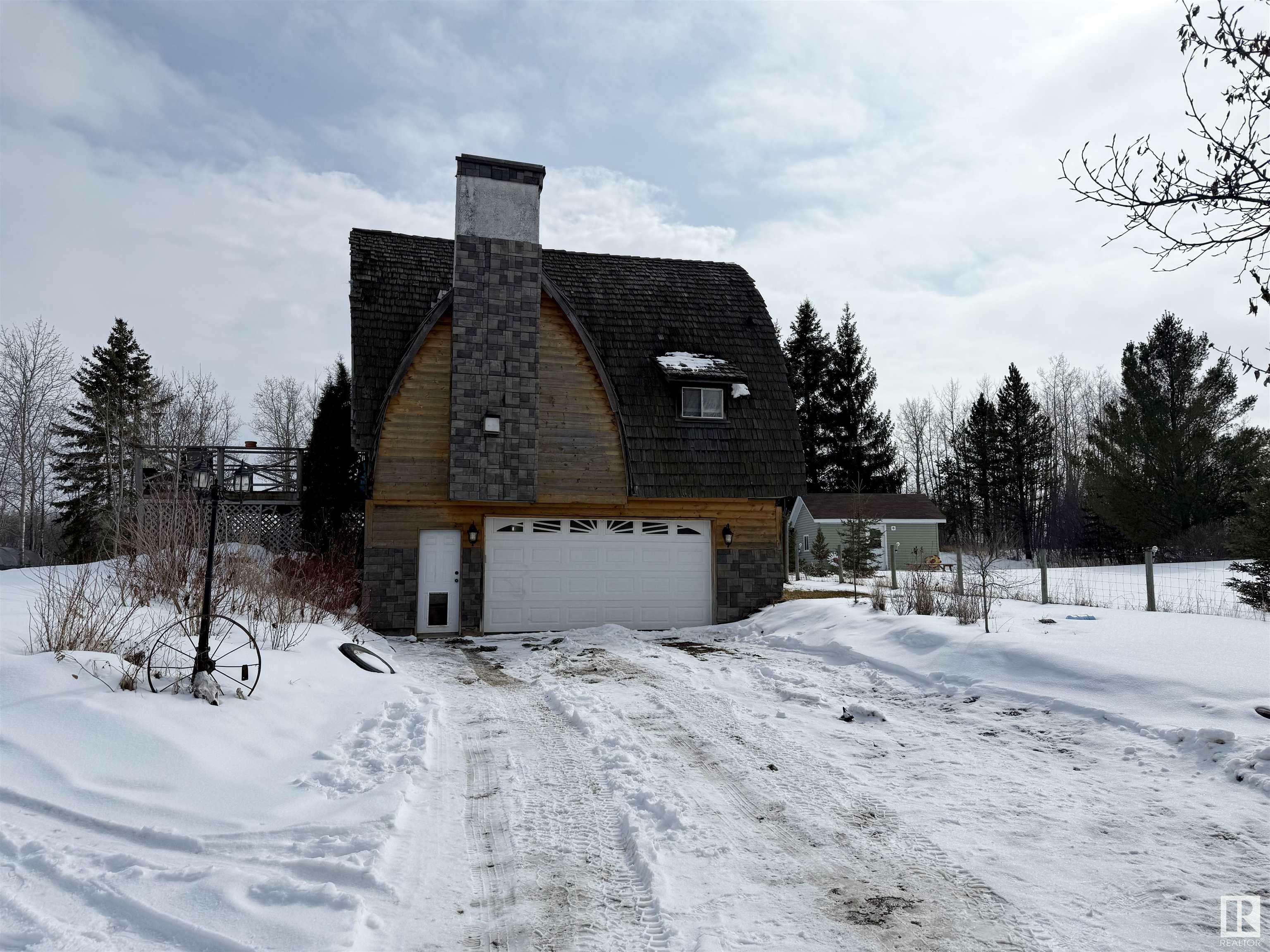 Property Photo: 443 57201 RR 102 AB T0A 3A0