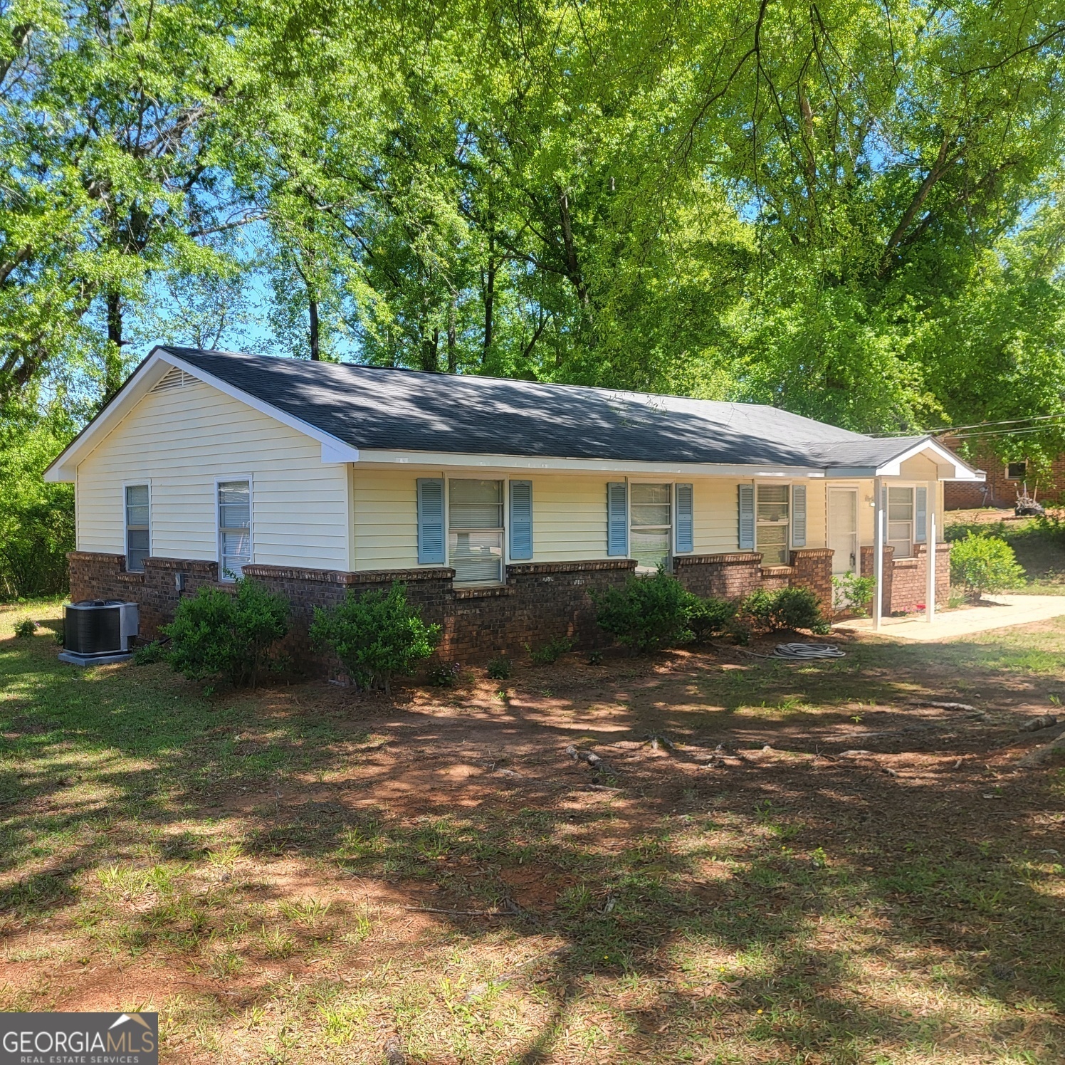 Property Photo:  317 Martin Luther King Drive  AL 36854 