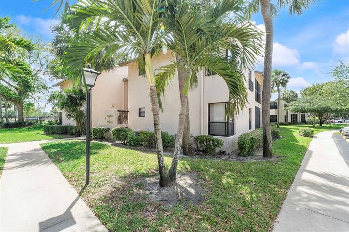 Property Photo: 3367 NW 47th Ave 3264 FL 33063