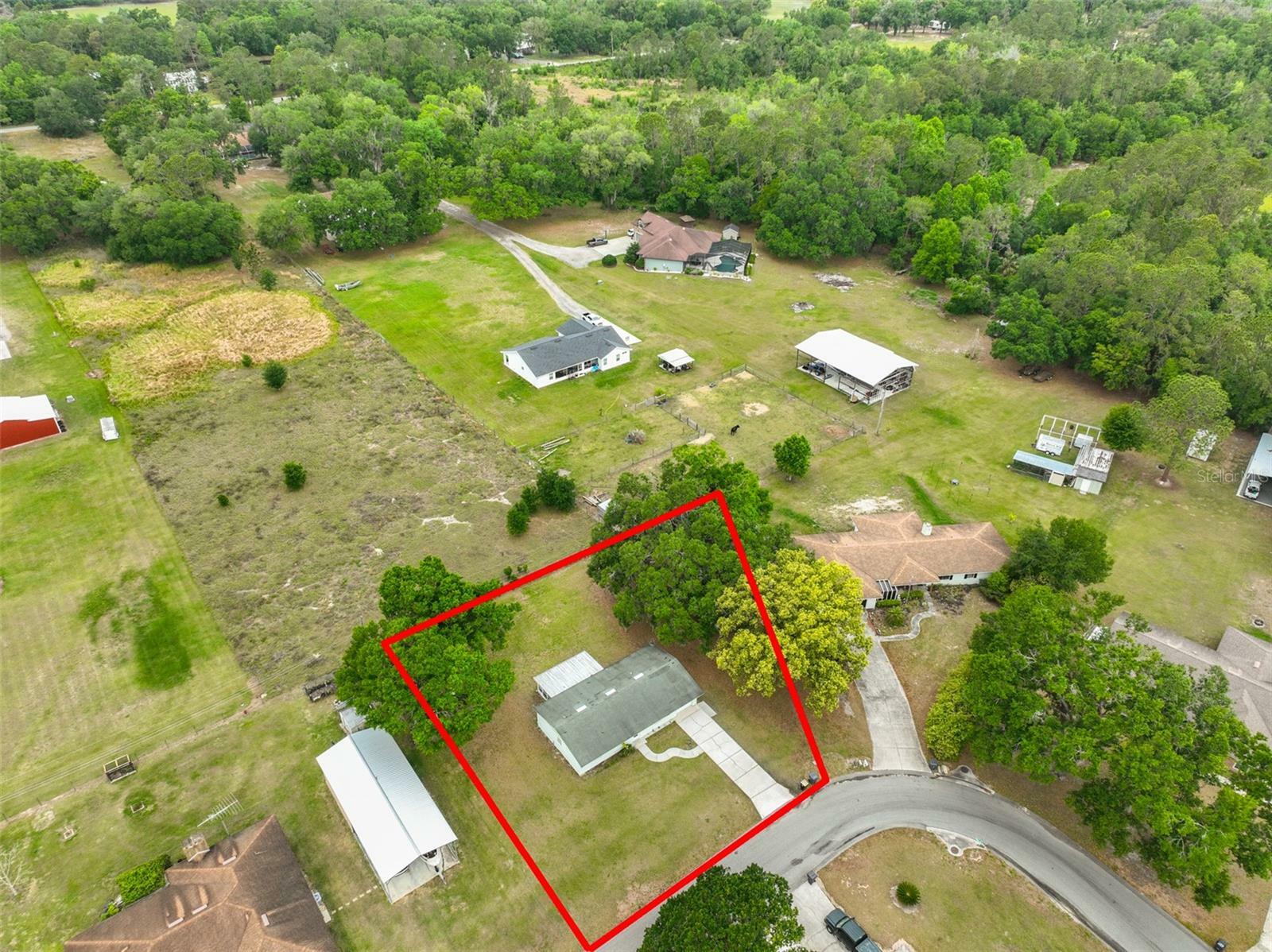 Property Photo: 9210 Lehall Square W FL 33810