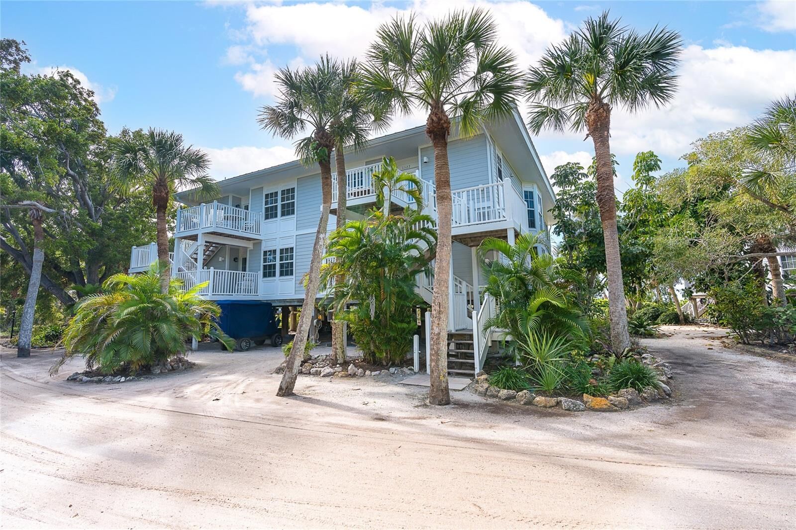 Property Photo:  7536 Palm Island Drive S 1522  FL 33946 