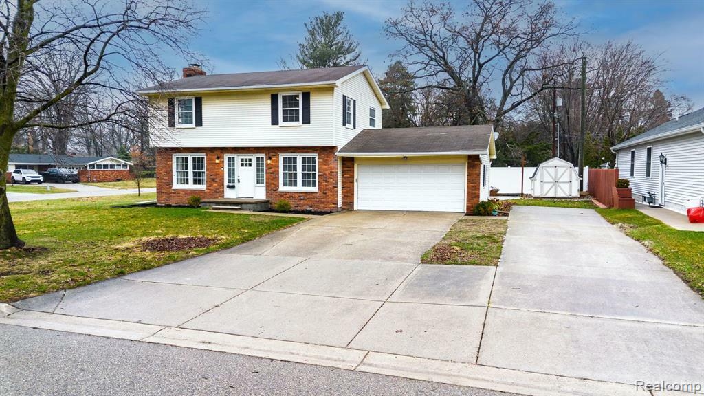 Property Photo: 817 Florida Avenue MI 48060 2100