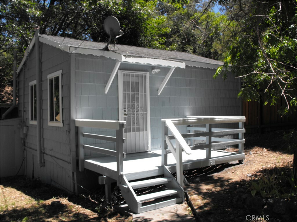 Property Photo:  411 Tetley Lane  CA 92325 