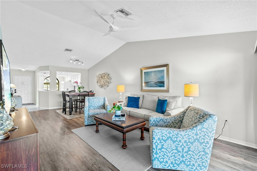 Property Photo: 701 Augusta Boulevard 701-7 FL 34113