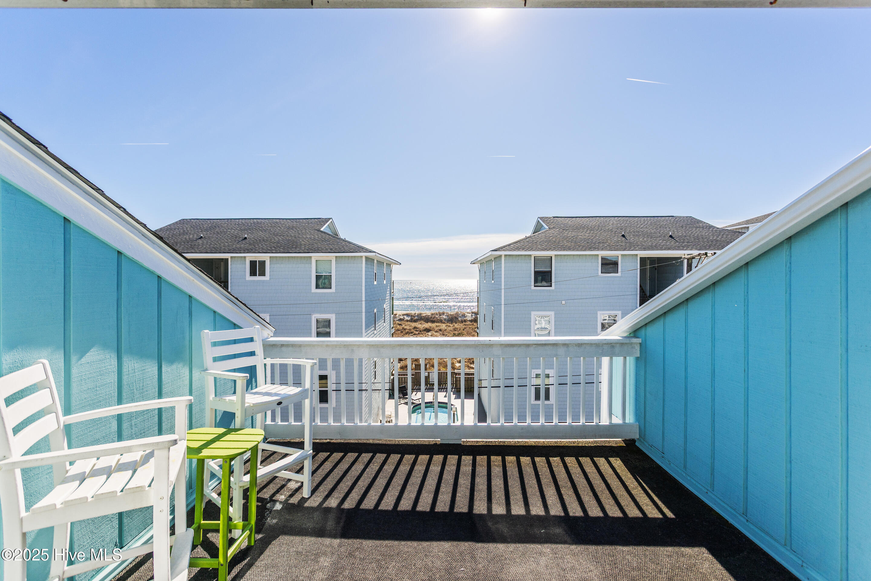 Property Photo:  600 Carolina Beach Avenue S 3D  NC 28428 