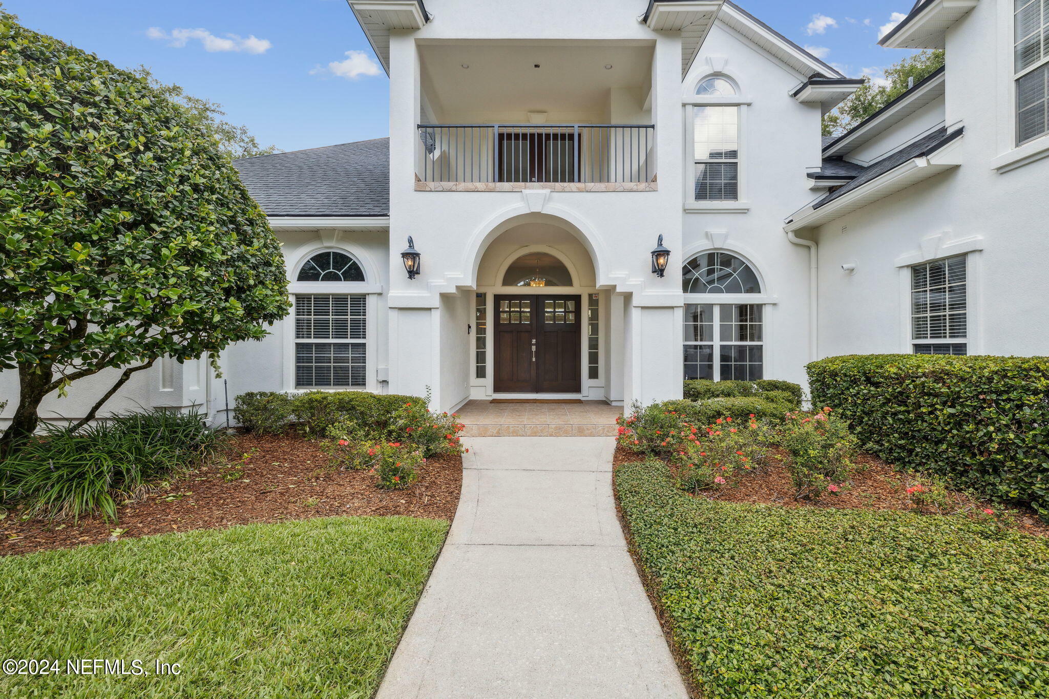 Property Photo: 4520 Swilcan Bridge Lane N FL 32224