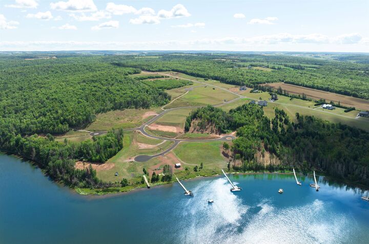 Photo de la propriété:  C-12 Forest View Crt  PE C0A 1E0 