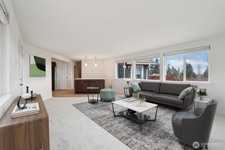Property Photo: 5611 Commercial Avenue WA 98203