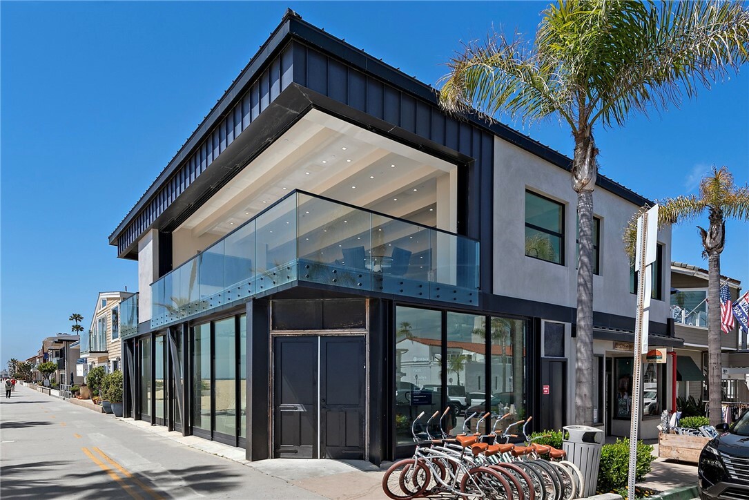 Property Photo:  1504 W Oceanfront 5  CA 92663 